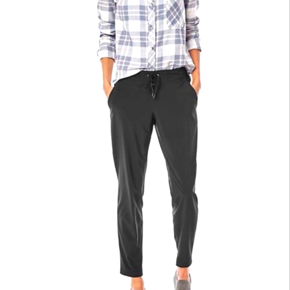 Athleta▪️ Midtown Ankle Pant in Black - Sz 12